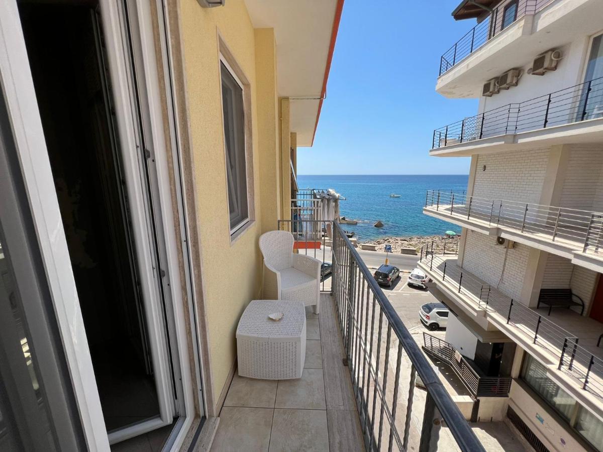 B&B Le Onde Del Mare Gallipoli Eksteriør billede