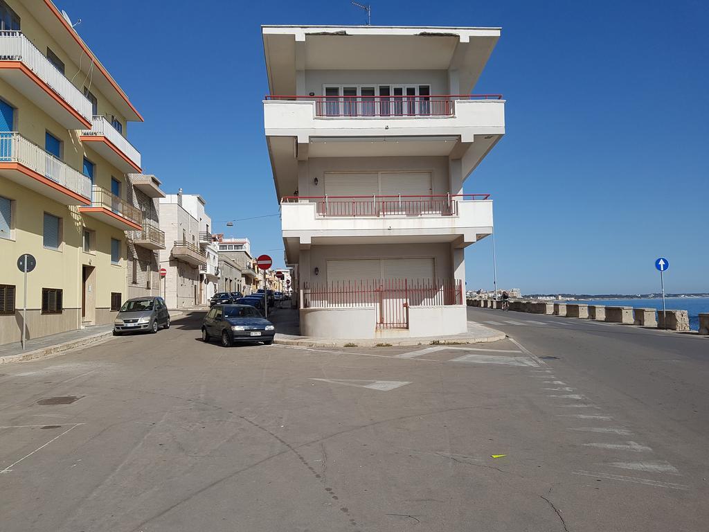 B&B Le Onde Del Mare Gallipoli Eksteriør billede